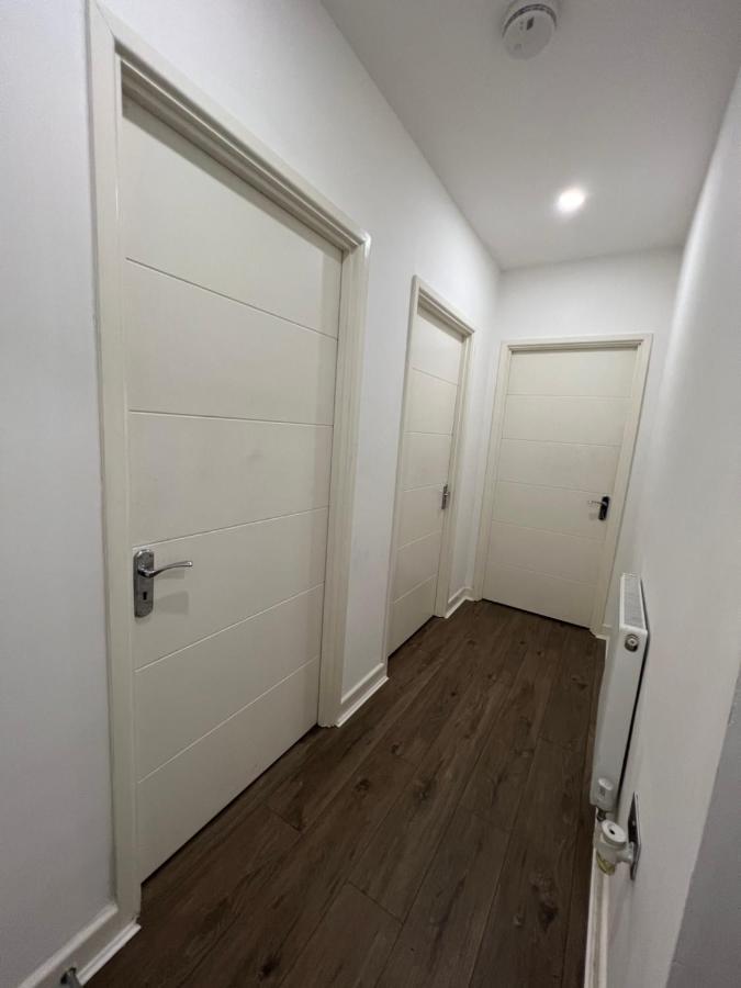 Villa 3Bed Flat 3Wc And Great Location Near Excel City Airport O2 And Canning Town Station à Londres Extérieur photo