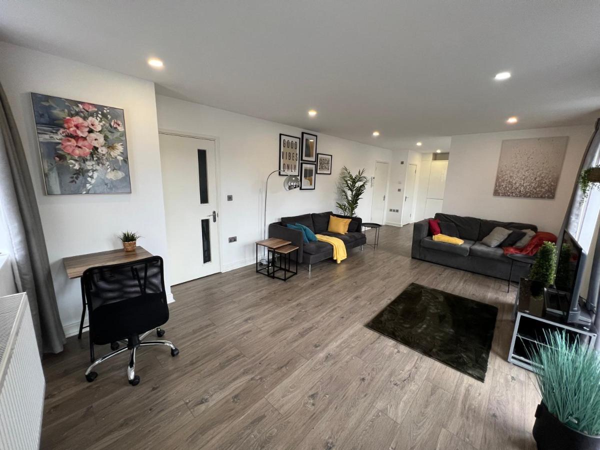 Villa 3Bed Flat 3Wc And Great Location Near Excel City Airport O2 And Canning Town Station à Londres Extérieur photo