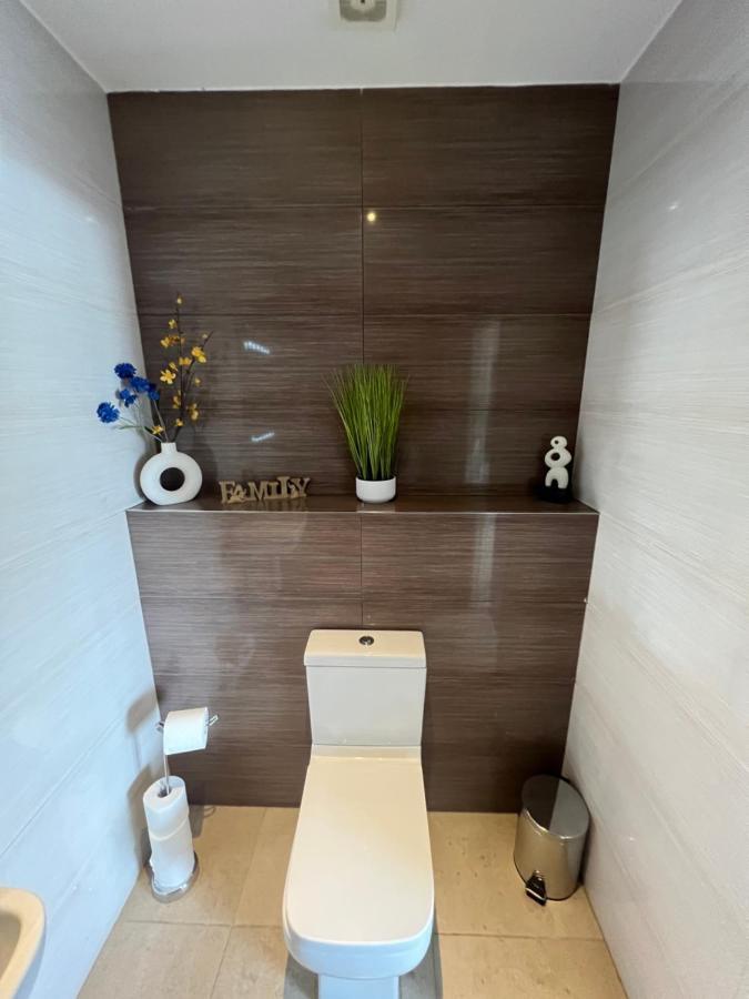 Villa 3Bed Flat 3Wc And Great Location Near Excel City Airport O2 And Canning Town Station à Londres Extérieur photo