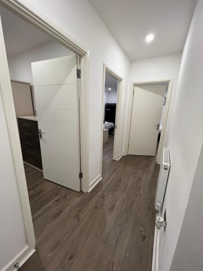 Villa 3Bed Flat 3Wc And Great Location Near Excel City Airport O2 And Canning Town Station à Londres Extérieur photo