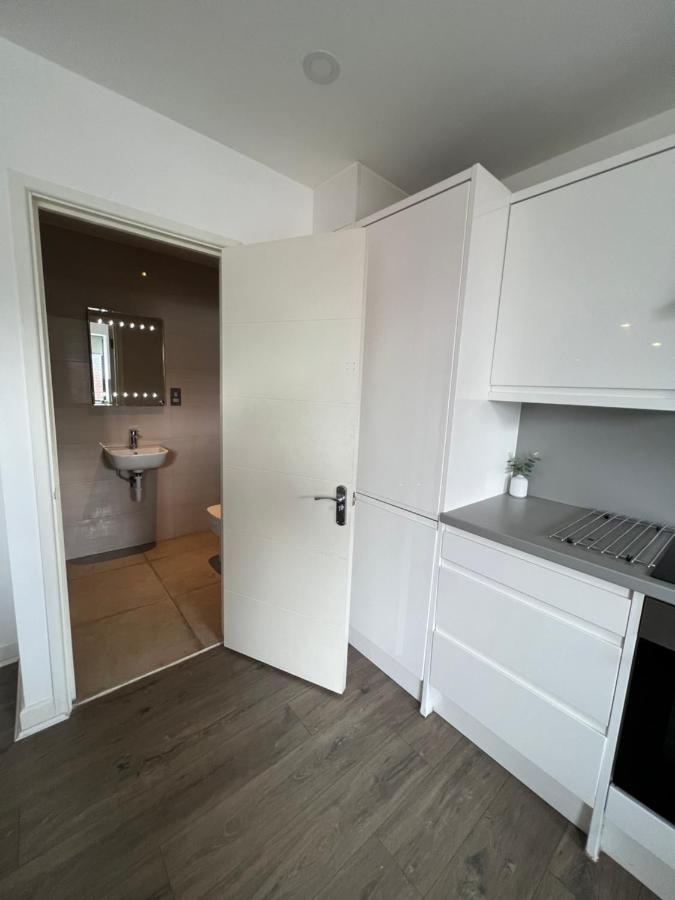 Villa 3Bed Flat 3Wc And Great Location Near Excel City Airport O2 And Canning Town Station à Londres Extérieur photo
