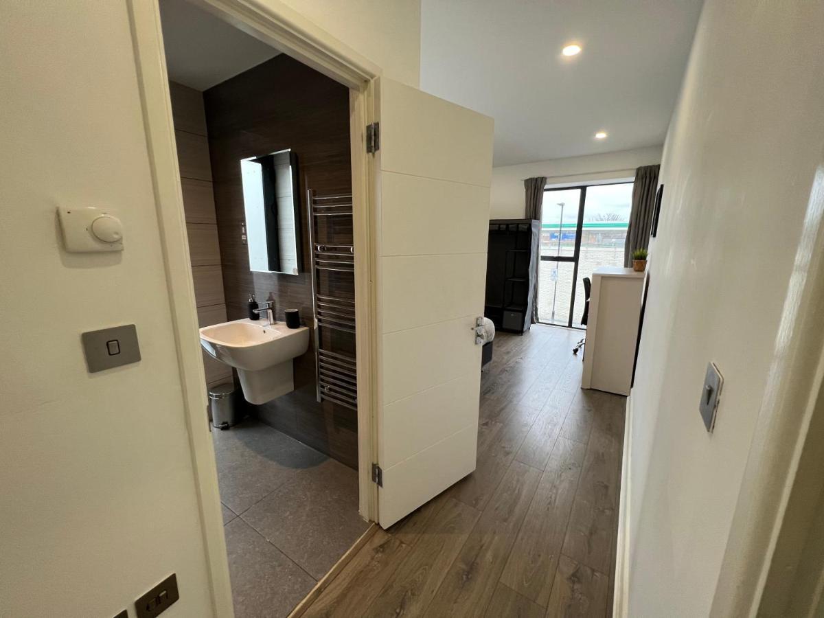 Villa 3Bed Flat 3Wc And Great Location Near Excel City Airport O2 And Canning Town Station à Londres Extérieur photo